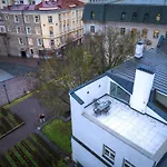 Old Town - Rueuetli Apartment