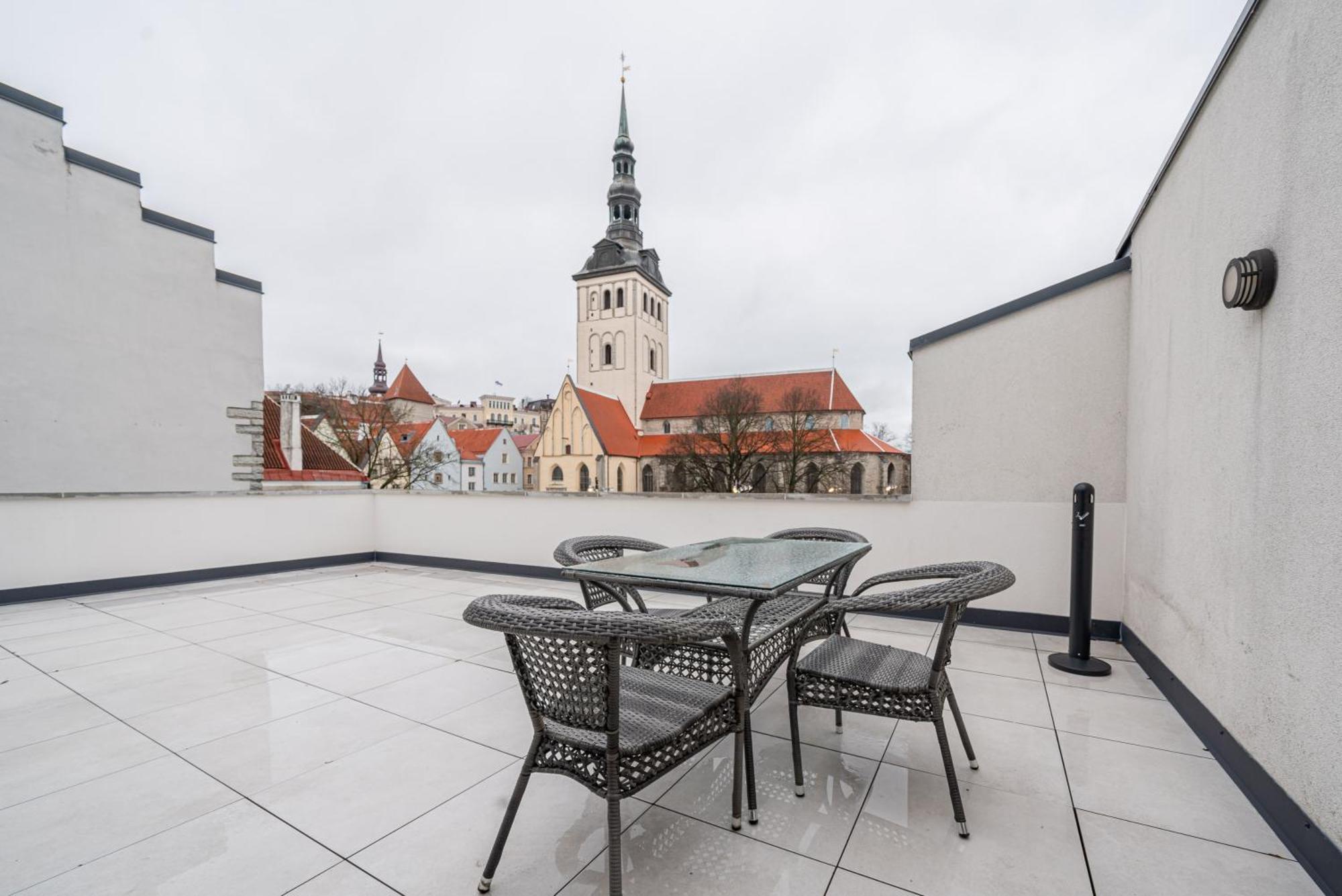 Old Town - Rueuetli Apartamento